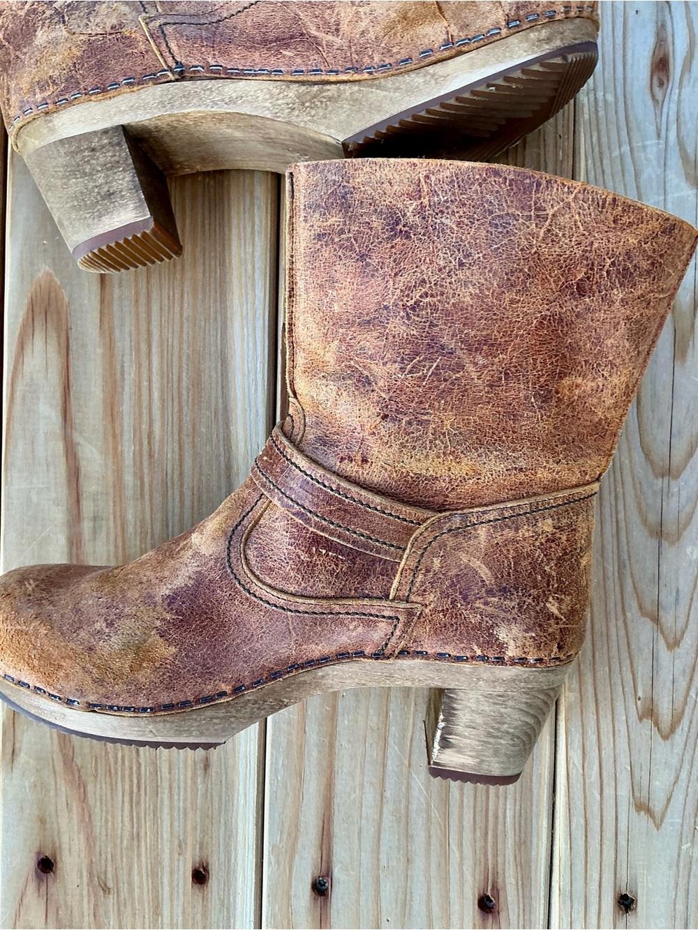 Sanita Distressed Brown Leather Wood Heel Buckle Boots Boho Clog Size 8 New - Picture 14 of 16